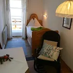 Inn Simony